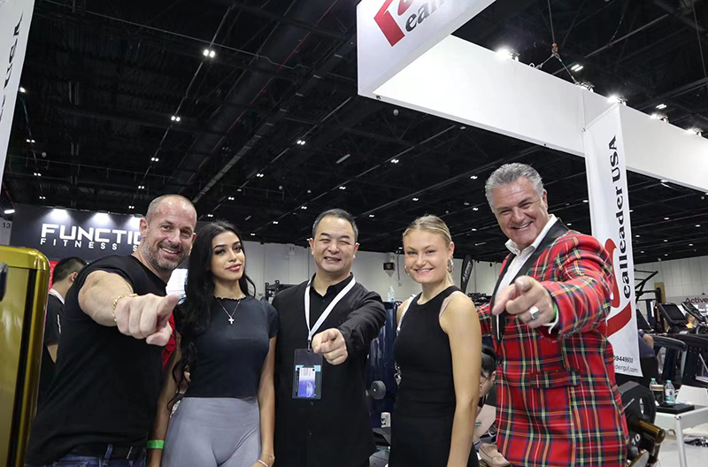 Bodybuilder Stars Gather at Realheader USA Booth Dubai Active